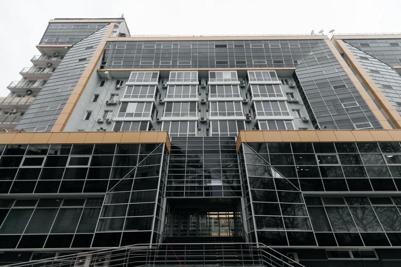 City Center Lev Tolstoi Residence Chişinau Exteriör bild