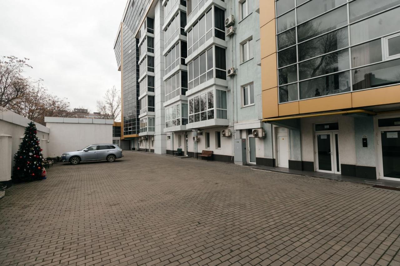 City Center Lev Tolstoi Residence Chişinau Exteriör bild